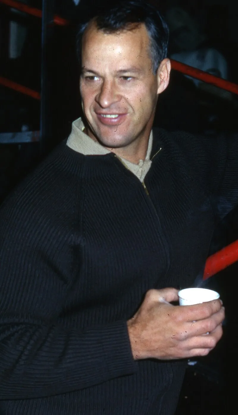 Gordie Howe Net Worth 2026 - How They Built Their Fortune